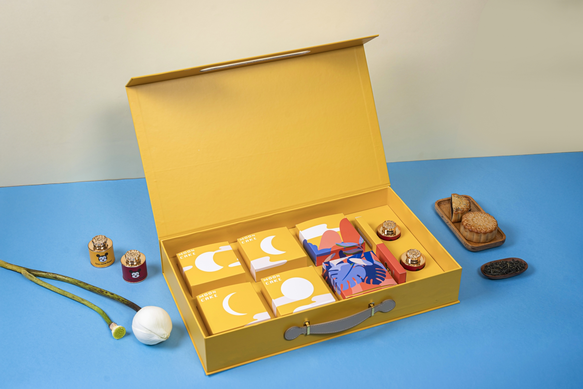 TẦN TÌNH LỄ NGỘ