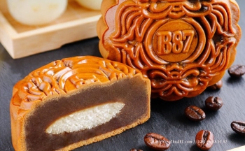 Bánh Trung thu nhân cà phê sữa dừa